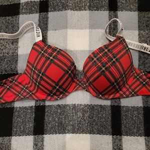 Victoria's secret t-shirt push up bra 32b